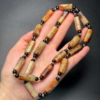 和田玉冈卯项链